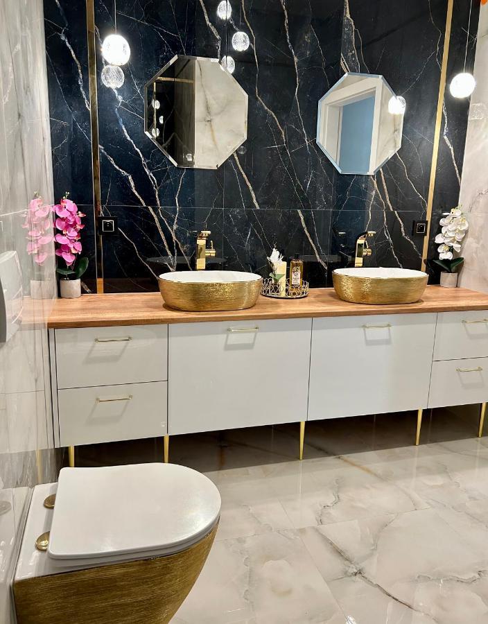 Golden Luxury Suite Nowy Dwor Mazowiecki Luaran gambar