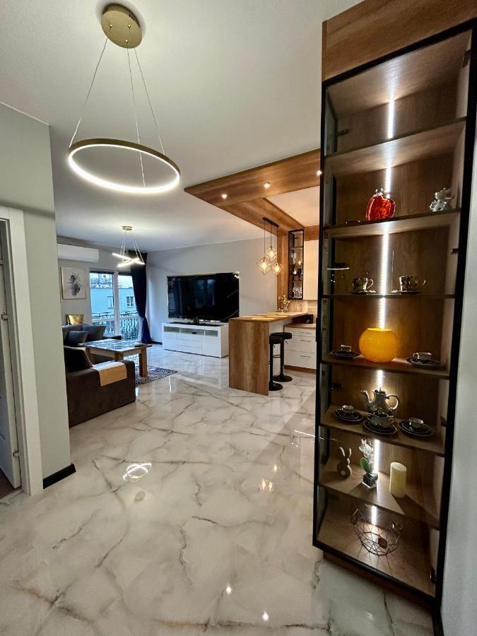 Golden Luxury Suite Nowy Dwor Mazowiecki Luaran gambar